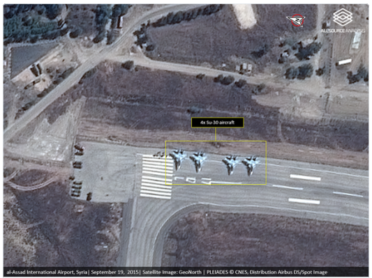 
4 chiếc tiêm kích Nga tại sân bay al-Assad hôm 19/9
