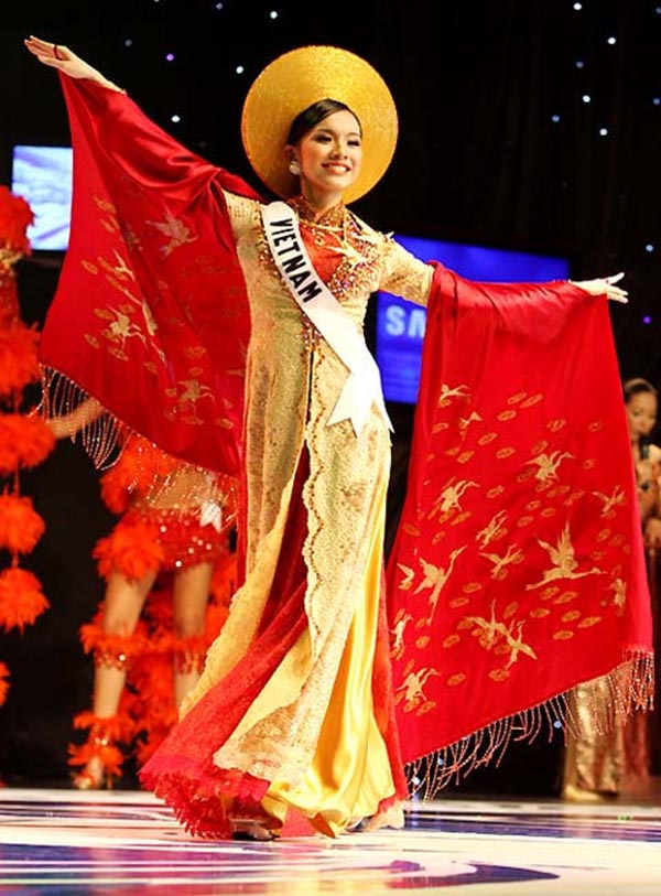Phát huy lợi thế của bản thân, Thùy Lâm đạt thành tích Top 15 chung cuộc, Top 10 Trang phục truyền thống đẹp nhất, Top 5 Duyên dáng áo dài.