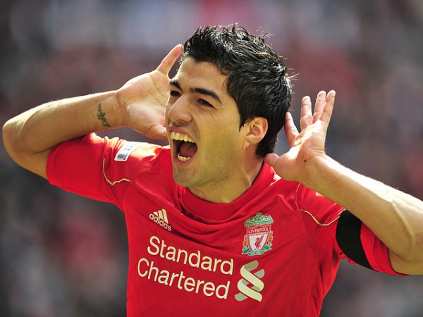 Liverpool có được lợi nhuận khổng lồ từ thương vụ Suarez