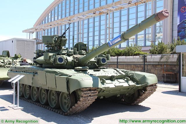 Xe tăng chiến đấu chủ lực T-84AB1 được trưng bày tại triển lãm quốc phòng Partner 2015 ở thủ đô Belgrade, Serbia.