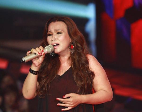 Kim Loan là giọng ca được phát hiện tại The Voice 2012. Cô mang giọng hát khoẻ khoắn, hình ảnh mạnh mẽ và chuyên trị những dòng nhạc mang hơi hướng rock.