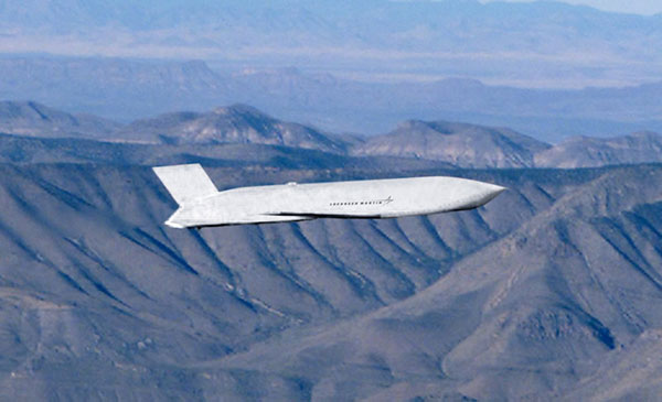Với tầm bắn 370 km của biến thể AGM-158A và 925 km với AGM-158B, vũ khí này thực sự là khắc tinh của tổ hợp S-300.