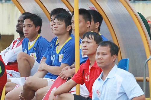 Hình ảnh quen thuộc của Văn Quyến khi thi đấu cho Ninh Bình