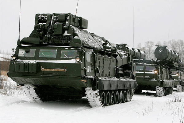 1-	S-300VM là hệ thống phòng không dùng cho lục quân Nga, được thiết kế để đánh chặn các loại tên lửa hành trình và tên lửa đạn đạo tầm trung.