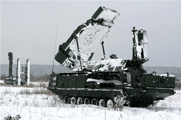 S-300VM có thể tiêu diệt các mục tiêu đường không ở cự ly tới 300 km, tầm cao 30 km.