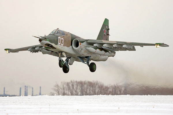 Người ta tiến hành nâng cấp lên tiêu chuẩn mới dựa trên biến thể Su-25T và Su-25TM.