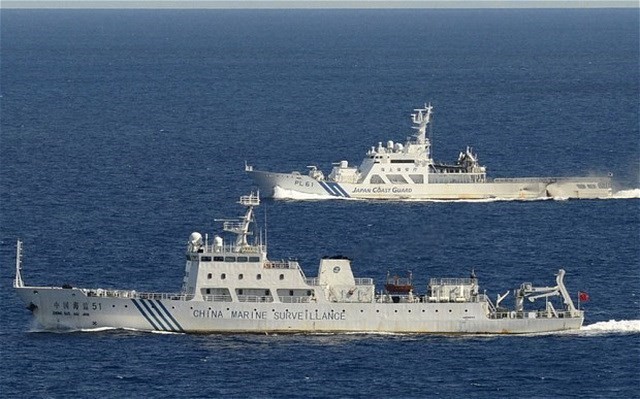 Các tàu Trung Quốc hoạt động tại vùng biển tranh chấp Senkaku/Điếu Ngư. Ảnh: Telegraph