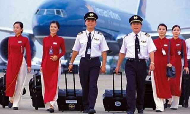 Phi công Vietnam Airlines chê lương 200 triệu đồng/tháng (ảnh minh họa)