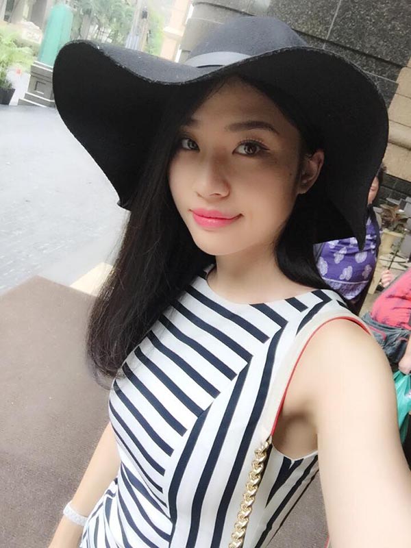 Năm nay, Phan Hoàng Minh Thư vừa tròn 27 tuổi, cô chưa lập gia đình và vẫn ấp ủ nhiều dự định lớn cho tương lai.