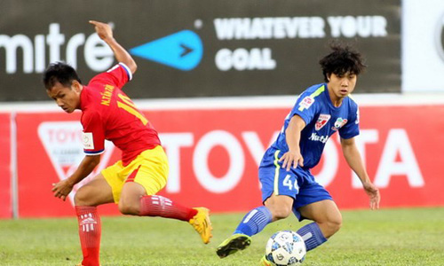 Công Phượng và HAGL gặp nhiều khó khăn tại V-League