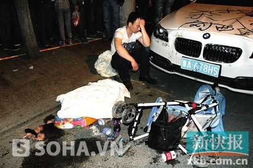 Cảnh sát Lưu Kim Tây (áo trắng) lái BMW đâm chết em bé 6 tháng tuổi.