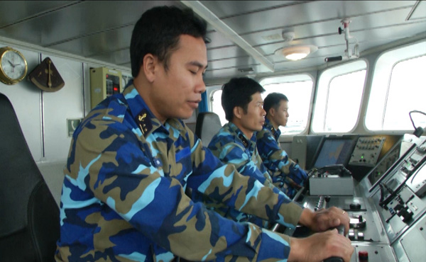 
Huấn luyện hiệp đồng chiến đấu giữa các phân đội tàu.
