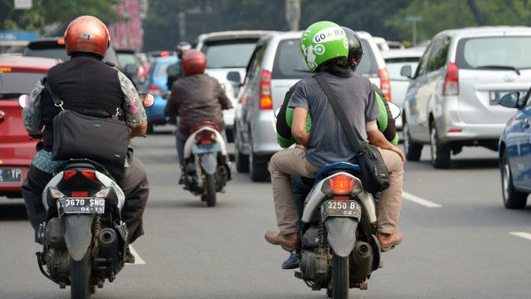 
Xe ôm là loại phương tiện giao thông vô cùng phổ biến ở Indonesia.
