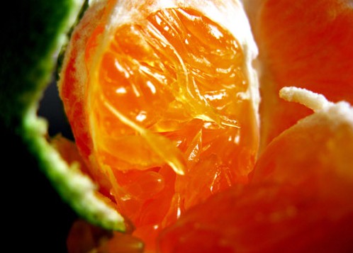 
Sở hữu hàm lượng dinh dưỡng quý giá, thịt quả cam không đơn thuần là món ăn ngon miệng mà còn trở thành một vị thuốc Trung y. (Ảnh minh họa)
