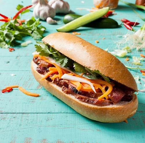 
Bánh mì: cơ thể bị thiếu ni tơ. Cần bổ sung đạm, chẳng hạn thịt, cá, đậu đỗ.
