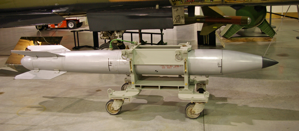 
Bom hạt nhân B61.
