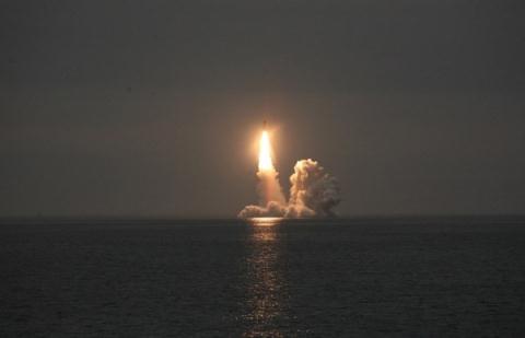 Trong tương lai, tàu ngầm Nga có thể bắn hạ vệ tinh.