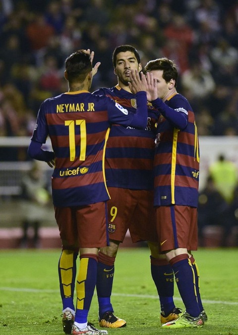 Messi đã lập hat-trick cho Barca