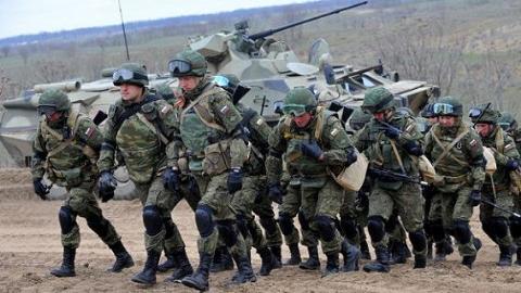 
Quân đội Nga trong một cuộc tập trận ở vùng bắc Caucasus
