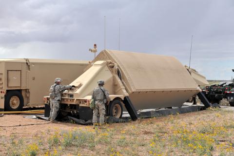 Đài radar của hệ thống phòng thủ THAAD.