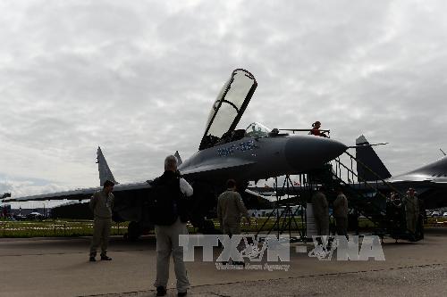 
Máy bay tiêm kích MiG-35 của Nga được trưng bày tại một cuộc triển lãm. Ảnh: THX-TTXVN
