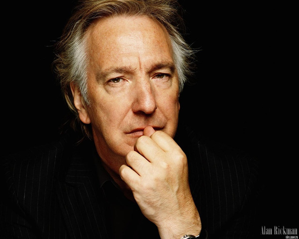 
Giáo sư Snape Alan Rickman vừa qua đời vì bệnh ung thư.
