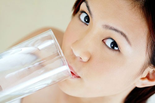 
Uống nước đun đi đun lại rất hại cho sức khoẻ.
