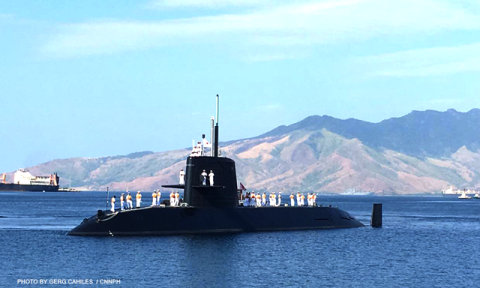 
Tàu ngầm Oyashio của Nhật Bản cập cảng Subic, Philippines
