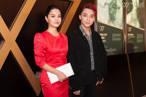 Elly Trần, Tóc Tiên đọ gợi cảm trên thảm đỏ Wechoice Awards - Ảnh 17.