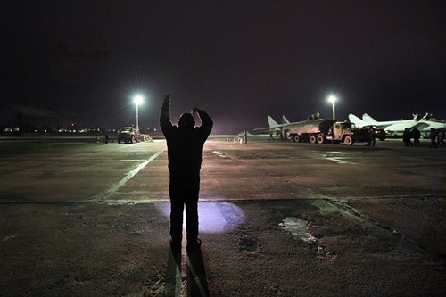 24 chiếc đã được bán sang Trung Quốc. Hiện nay, MiG-31 còn trong trang bị của Nga và Kazakhstan.