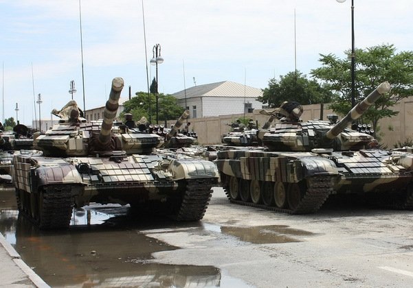 
Azerbaizan đã tiến hành nâng cấp các xe tăng T-72 “Aslan”.
