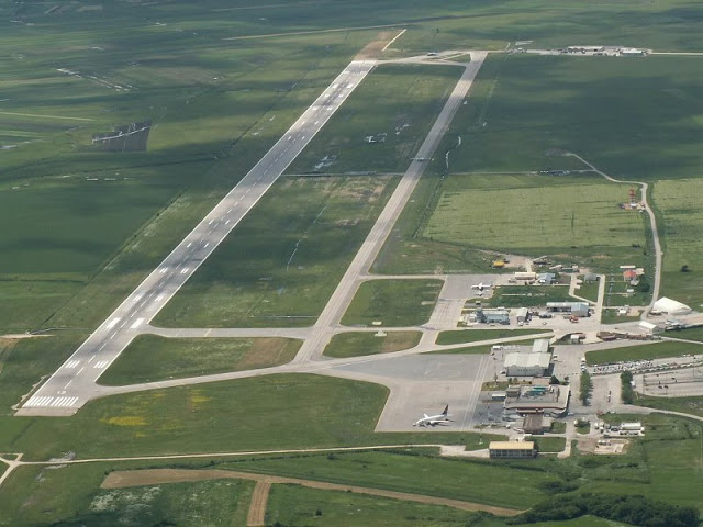
Sân bay quốc tế Slatina thời điểm hiện tại
