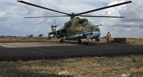 Trực thăng Mil Mi-24 tại căn cứ Hmeymim.