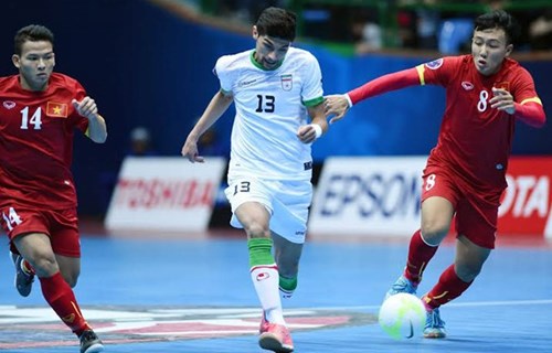 
Việt Nam chỉ ghi được 1 bàn danh dự trước Iran.
