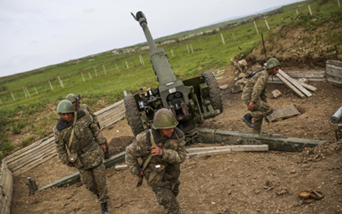 Lực lượng pháo binh của “Cộng hòa Nagorno-Karabakh” tự xưng. Ảnh: PAN.