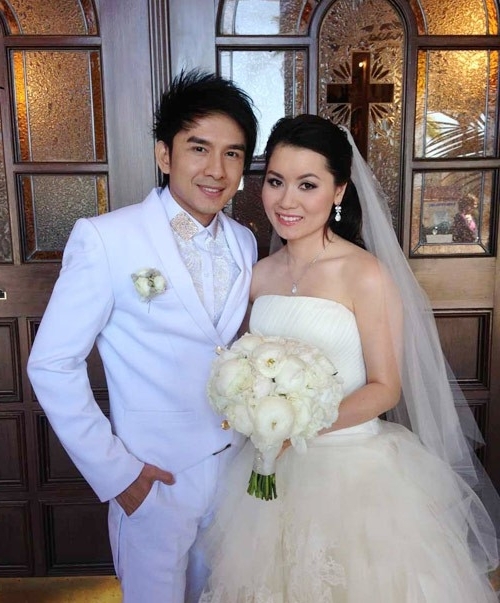 
Đan Trường đã kết hôn vào tháng 4/2014.
