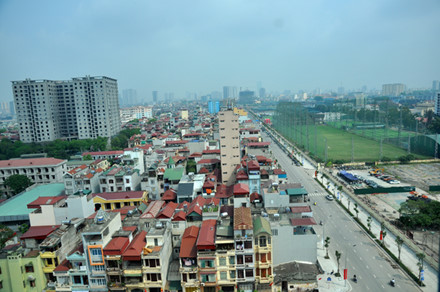 
Dự án xây dựng, mở rộng đường Lê Trọng Tấn đoạn từ đường Tôn Thất Tùng tới sông Lừ (Thanh Xuân) được thông xe cách đây 2 ngày (7.5). 
