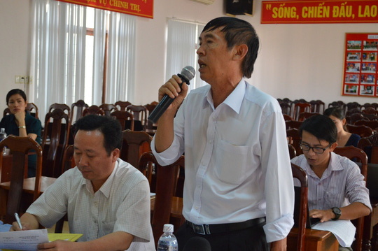 
Ông Nguyễn Văn Tâm - Giám đốc Bệnh viện Đa khoa huyện Cư Kuin trả lời một số câu hỏi của phóng viên

