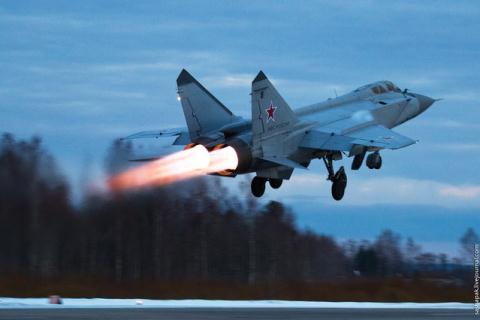 
Tiêm kích MiG-31 Foxhound
