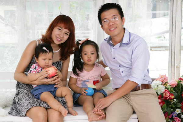 
Gia đình hạnh phúc của anh Nguyễn Khánh Trình.
