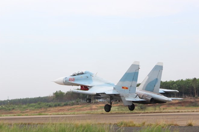 
Su-30MK2 của Việt Nam chuẩn bị cất cánh
