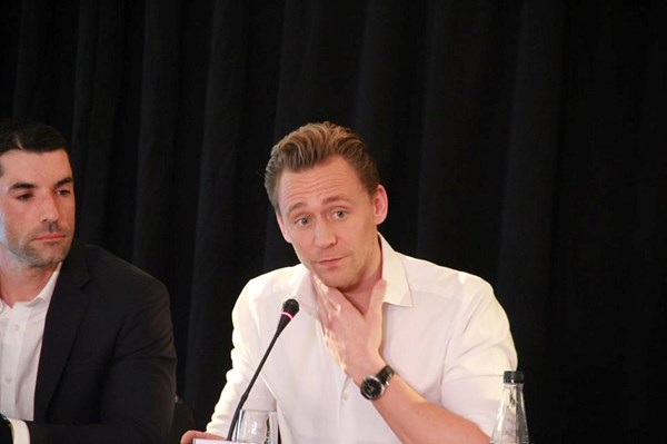 
Nam diễn viên Tom Hiddleston
