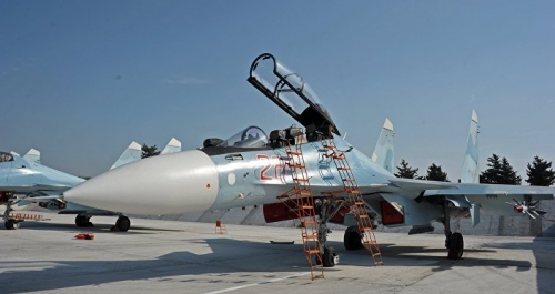 Các tiêm kích Sukhoi Su-30SM trước khi xuất kích.