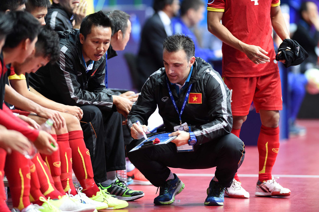 
HLV Bruno của ĐT futsal Việt Nam.
