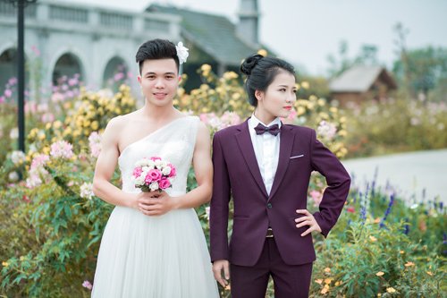 Ý tưởng chụp ảnh cưới độc đáo của cặp đôi Xuân Quý và Linh Trang