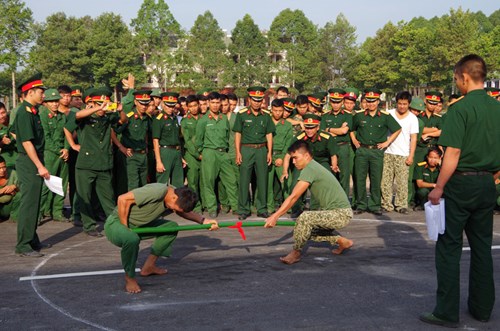 Đẩy gậy.