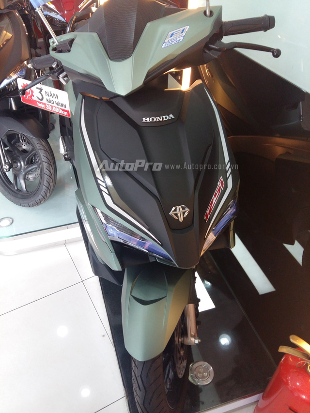 Honda Air Blade 2016 lên kệ sớm tăng giá 3 triệu