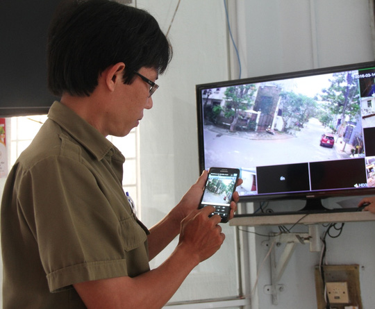 
Lắp đặt camera giám sát trên địa bàn phường Xuân Hà phát hy hiệu quả
