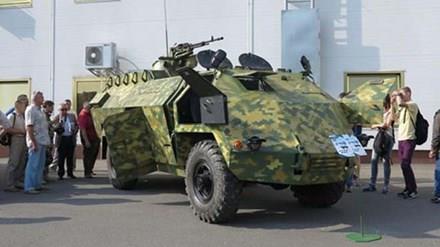 
Xe bọc thép hạng nhẹ với thiết kế module được đặt trên khung gầm xe tải GAZ-66 của Zhytomyr
