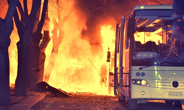 
Hình ảnh vụ đánh bom tại Ankara thứ 4 vừa qua. Ảnh: STR/EPA
